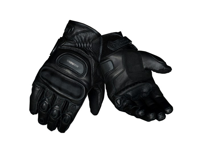 Black Bulwark Gloves